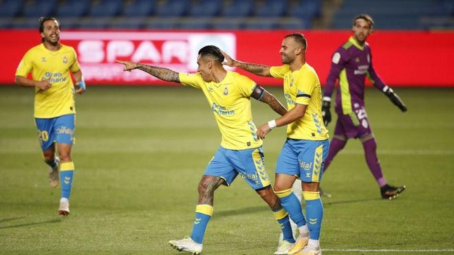 Las Palmas aún se mantiene en tierra de nadie, alejado tanto de la liguilla como del descenso Las Palmas aún se mantiene en tierra de nadie, alejado tanto de la liguilla como del descenso