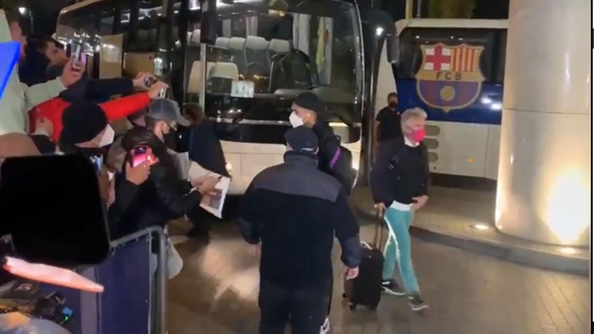 La llegada del FC Barcelona al hotel para enfrentarse al Dinamo de Kiev en Champions