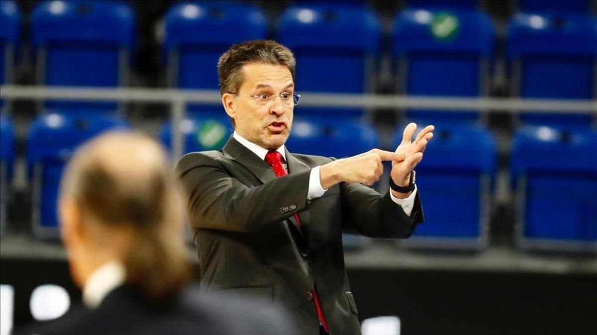Pedro Martínez quiere a su equipo preparado para medirse al Bilbao Basket Pedro Martínez quiere a su equipo preparado para medirse al Bilbao Basket