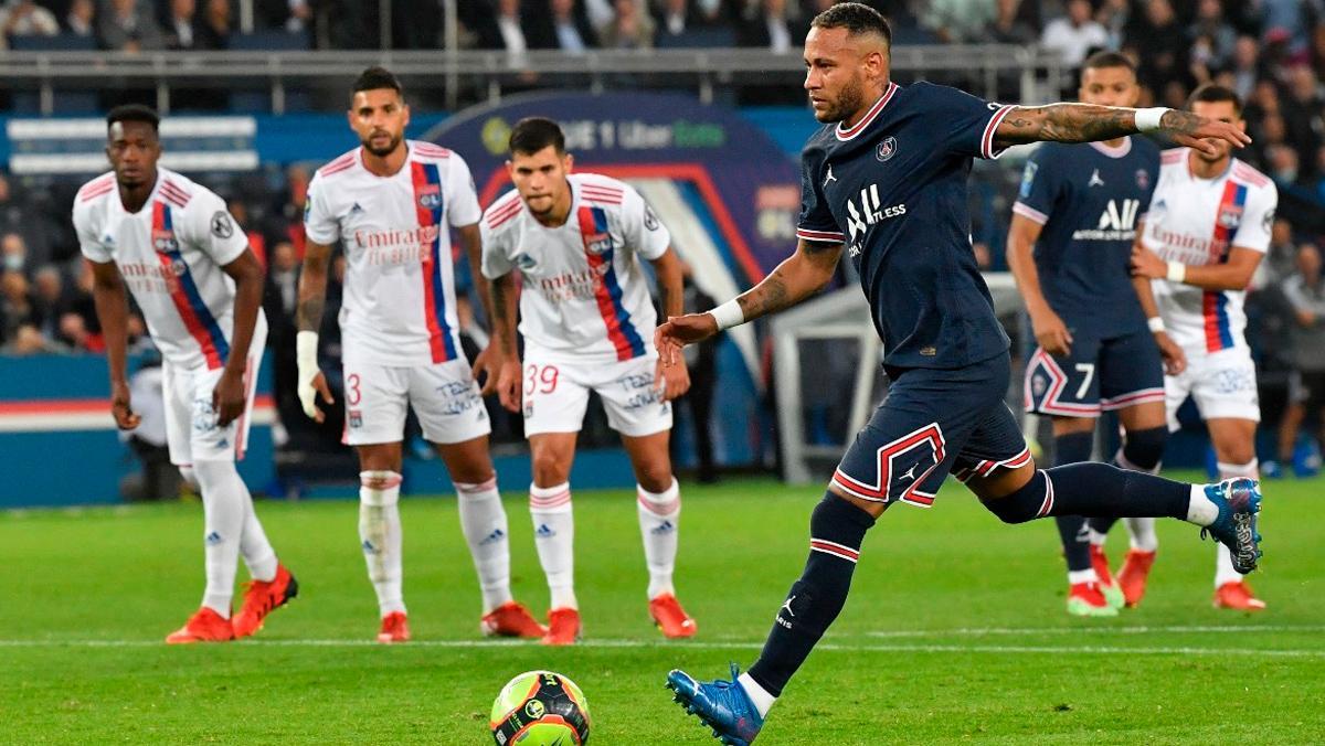 Neymar anotó el gol del empate ante el Lyon