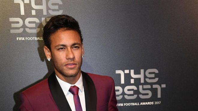 Neymar, en la alfombra roja de la gala The Best Neymar, en la alfombra roja de la gala The Best