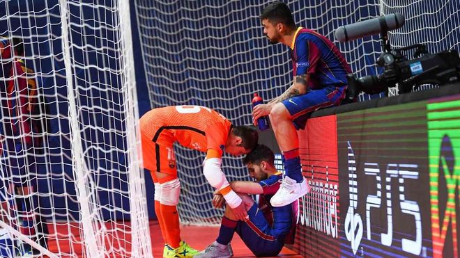 El Barça tiene que levantarse tras una enorme decepción El Barça tiene que levantarse tras una enorme decepción