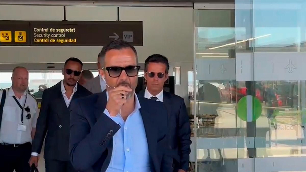 اجتماع وشيك بين برشلونة وجورج مينديز لمناقشة عدة صفقات