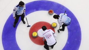 Imagen de archivo de una de las competiciones de curling Imagen de archivo de una de las competiciones de curling