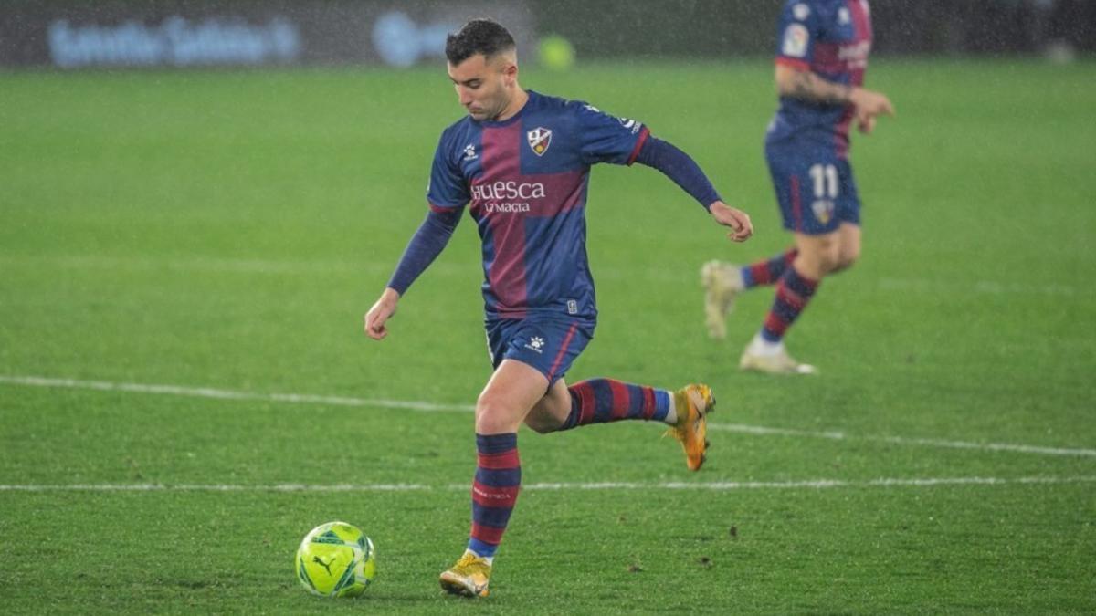 El Huesca confirmó que Borja García ya no es jugador del club
