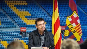 Antoni Guil, presidente de la Confederación Mundial de Peñas Antoni Guil, presidente de la Confederación Mundial de Peñas