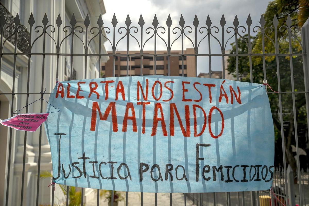 Venezuela contabiliza 97 feminicidios entre enero y mayo, según una ONG