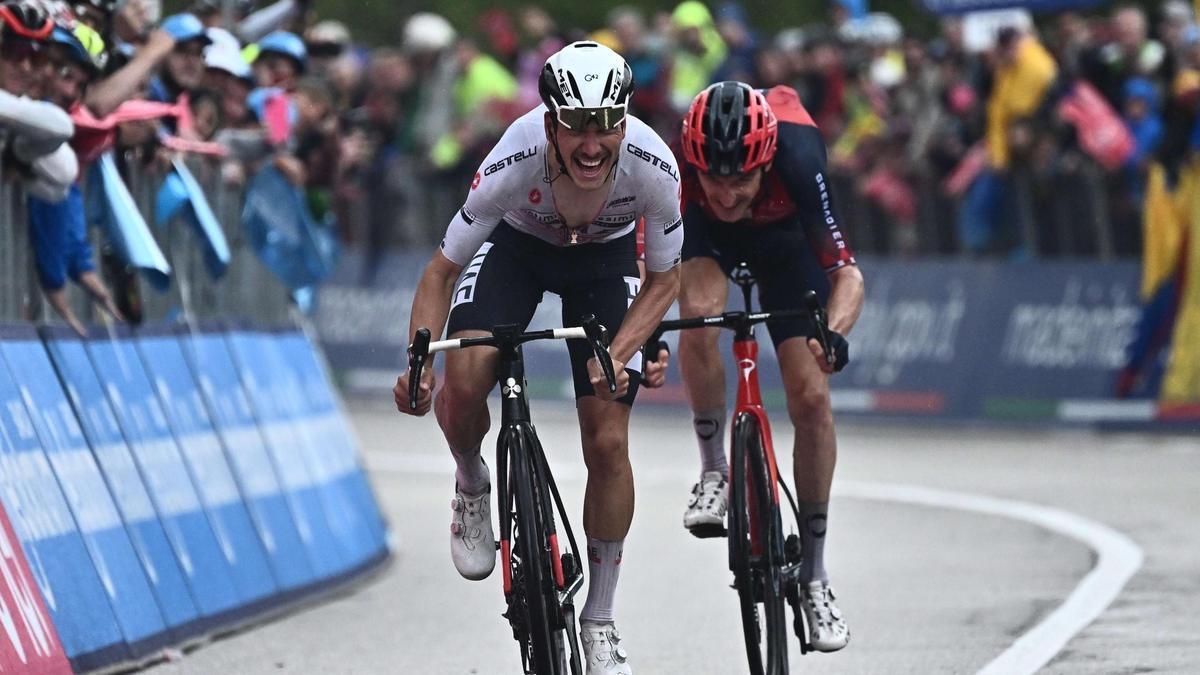 El Giro de Italia por fin se pone las pilas.