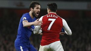 Los equipos de Cesc Fàbregas y Alexis se repartieron los puntos en el Emirates Stadium Los equipos de Cesc Fàbregas y Alexis se repartieron los puntos en el Emirates Stadium