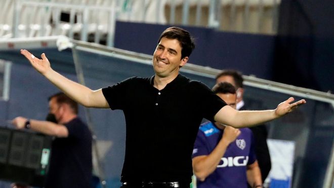 Andoni Iraola, técnico del Rayo, durante el partido ante el Leganés Andoni Iraola, técnico del Rayo, durante el partido ante el Leganés