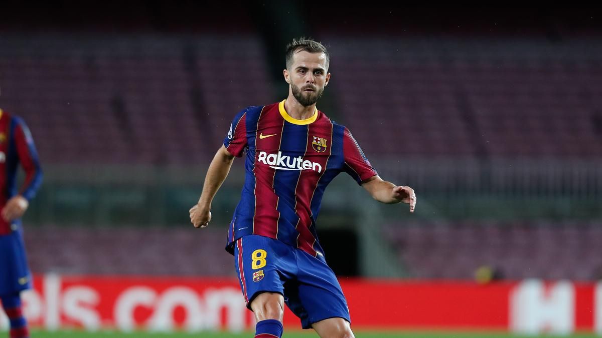 Pjanic, en un encuentro con el Barça Pjanic, en un encuentro con el Barça