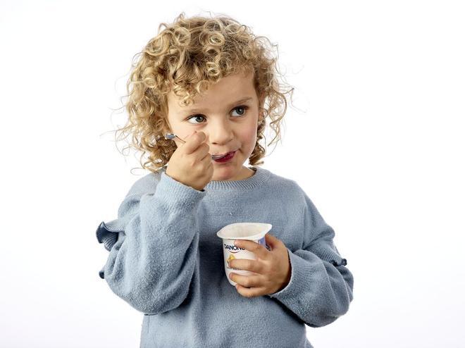 Danone reformula sus productos infantiles y cumple con los criterios nutricionales de la OMS
