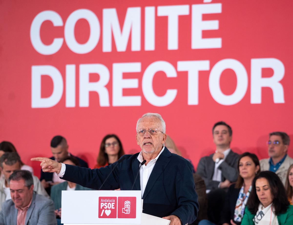Elecciones 23J Históricos militantes del PSOE andaluz presentan un manifiesto de apoyo a Sánchez imagen