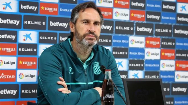 Vicente Moreno, en rueda de prensa después de la victoria contra el Málaga Vicente Moreno, en rueda de prensa después de la victoria contra el Málaga