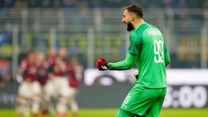 Gianluigi Donnarumma celebrando el gol del Milan en el derbi contra el Inter Gianluigi Donnarumma celebrando el gol del Milan en el derbi contra el Inter
