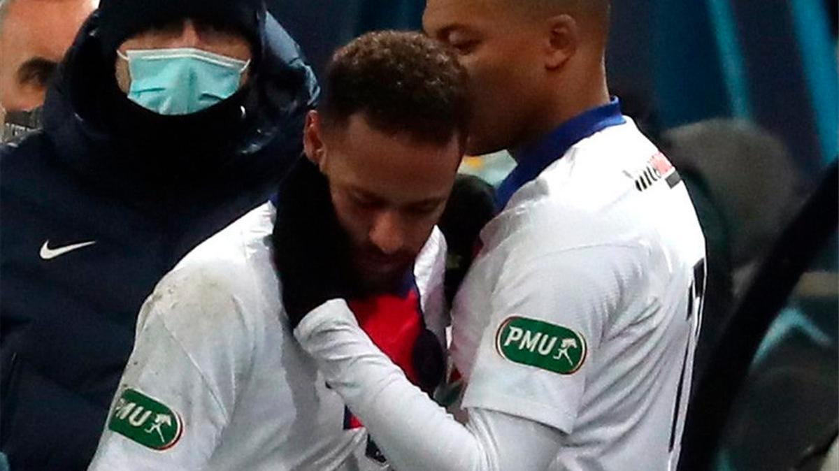 El momento exacto en el que Neymar se lesionó ante el Caen