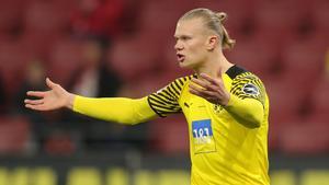 Erling Haaland, delantero del Borussia Dortmund, durante el partido frente al Mainz