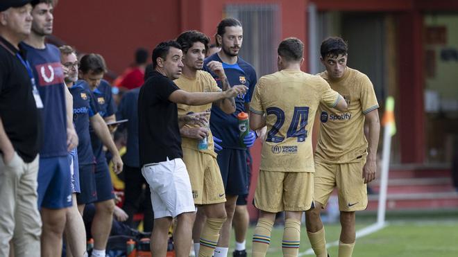 Radiografía del centro del campo del Barça: de la incertidumbre con Frenkie a la paciencia con Pablo Torre