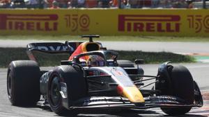 Verstappen manda también en casa de Ferrari
