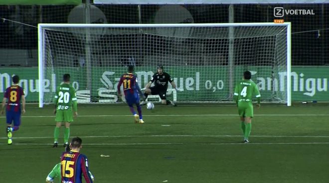 Dembélé marró el segundo penalti del partido Dembélé marró el segundo penalti del partido