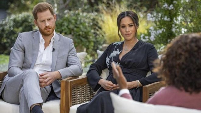 Twitter se llena de memes al emitirse la entrevista de Meghan y Harry Twitter se llena de memes al emitirse la entrevista de Meghan y Harry