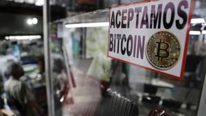 El bitcóin cierra el primer semestre de 2022 con pérdidas del 60 %