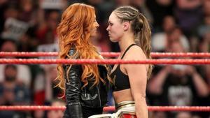 Becky Lynch y Ronda Rousey