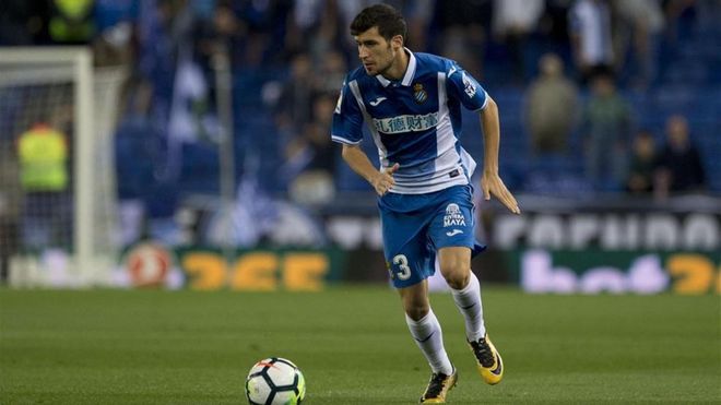 El Nápoles también se ha fijado en el defensa blanquiazul El Nápoles también se ha fijado en el defensa blanquiazul