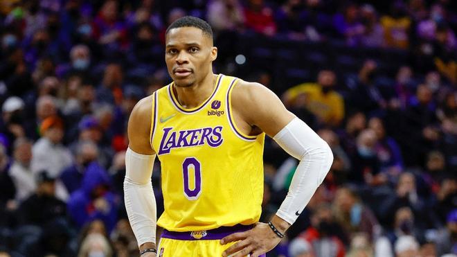 Los Lakers a la desesperada: con Westbrook no basta
