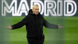 Zinedine Zidane durante un partido con el Real Madrid Zinedine Zidane durante un partido con el Real Madrid