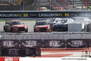 Polémico final del rallycross en Barcelona Polémico final del rallycross en Barcelona