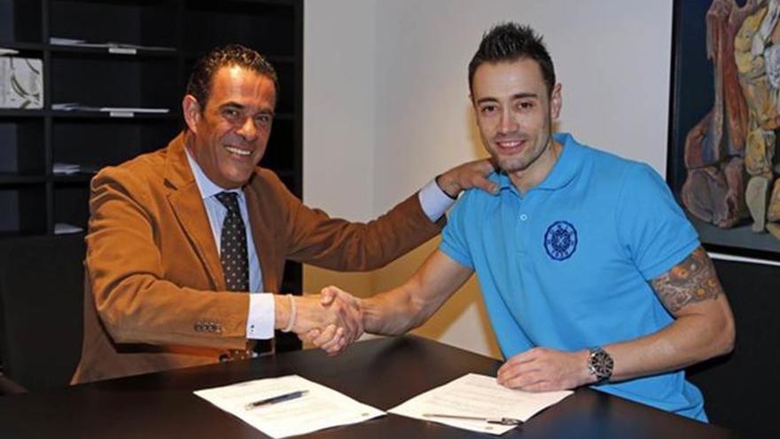 Paco Sedano firmó su renovación con el Barça hasta junio de 2018