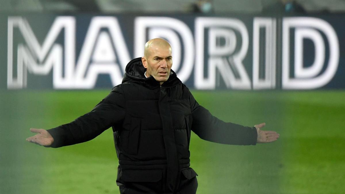 Zinedine Zidane now showing Covid-19 symptoms