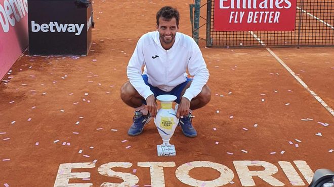 Albert Ramos celebra el título en Estoril Albert Ramos celebra el título en Estoril