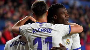Resumen, goles y highlights del Osasuna 1-3 Real Madrid de la jornada 33 de LaLiga Santander