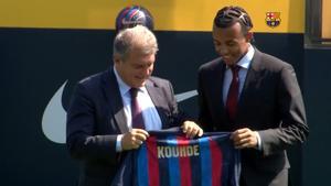 Koundé ya ha firmado como nuevo jugador azulgrana
