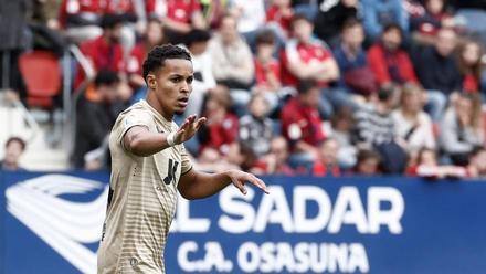 Lázaro Vinicus marcó el gol del Almería en El Sadar