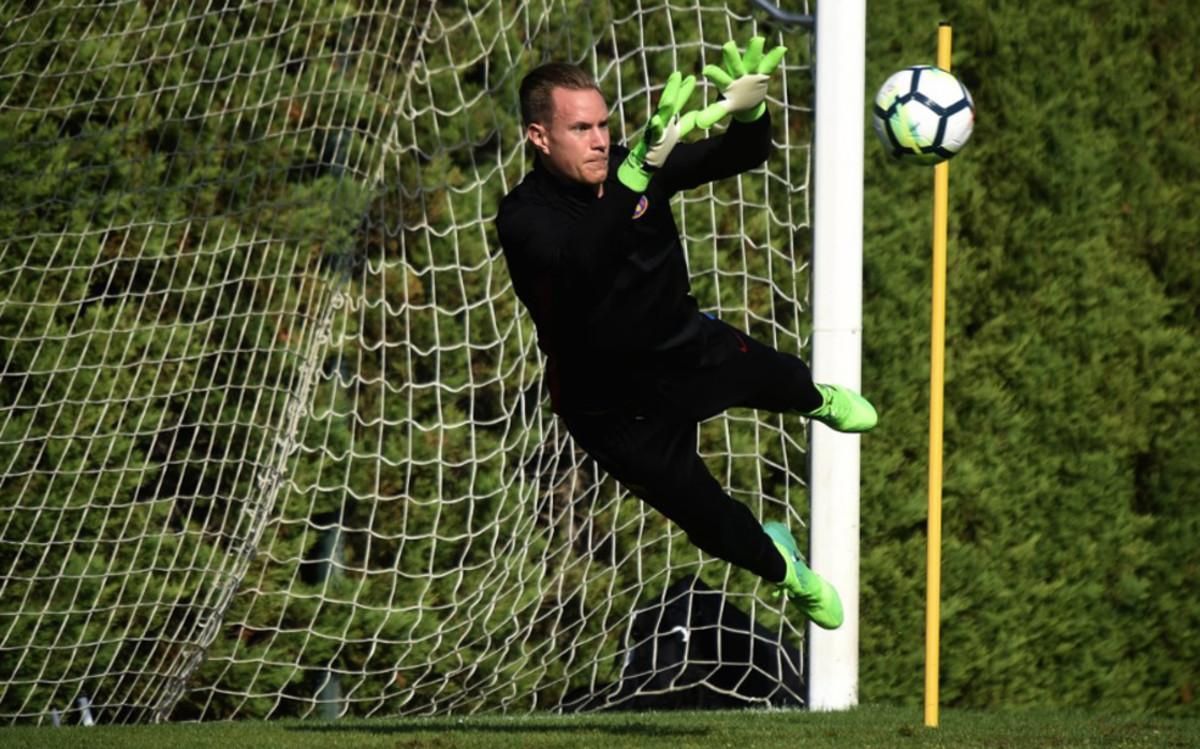 Ter Stegen pasará este martes las pertinentes pruebas médicas Ter Stegen pasará este martes las pertinentes pruebas médicas