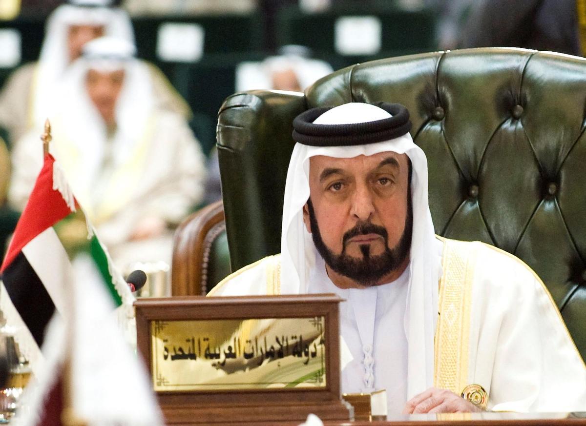 FILE PHOTO: UAE President Sheikh Khalifa bin Zayed al-Nahyan listens to closing remarks during the closing ceremony of the GCC summit in Bayan Palace