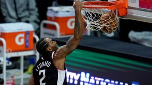 Kawhi Leonard ante los Oklahoma City Thunder Kawhi Leonard ante los Oklahoma City Thunder