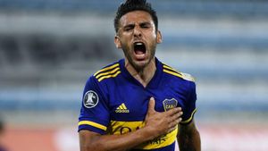 Eduardo el Toto Salvio en su etapa con el Boca Juniors Eduardo el Toto Salvio en su etapa con el Boca Juniors