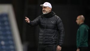 Jindřich Trpišovský, entrenador del Slavia de Praga. Jindřich Trpišovský, entrenador del Slavia de Praga.