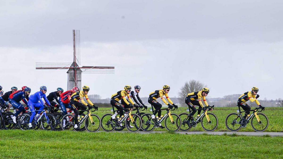 Strade Bianche 2023: Recorrido, Perfil De La Prueba Y Favoritos