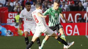 Sevilla - Betis | El golazo estéril sobre la bocina de Sergio Canales en el Gran Derbi