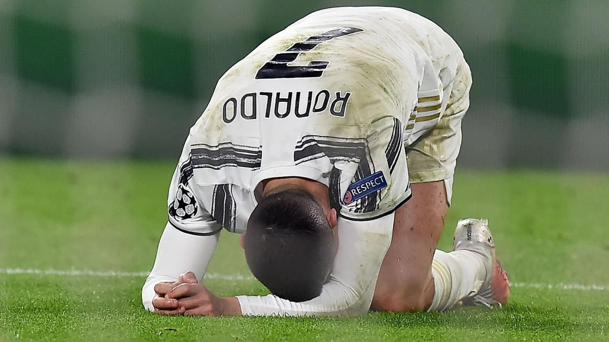 Cristiano se lamenta tras la eliminación de la Juventus en los octavos de la Champions 2020/21 Cristiano se lamenta tras la eliminación de la Juventus en los octavos de la Champions 2020/21