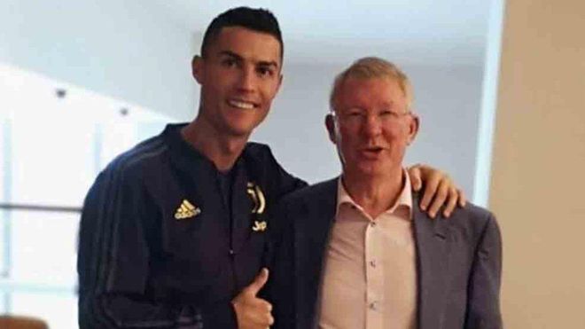 Cristiano Ronaldo, junto a Alex Ferguson Cristiano Ronaldo, junto a Alex Ferguson
