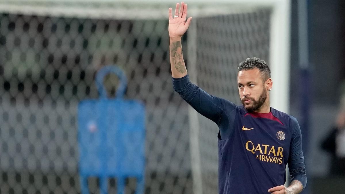 نيمار يوقع عقدًا مع الهلال السعودي ولا يعود إلى برشلونة