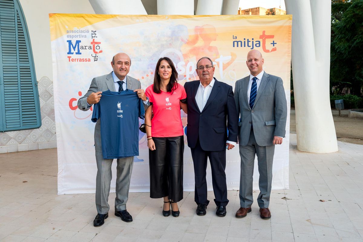 Presentada la Cursa de les Dones EVA-diario SPORT de Terrassa Presentada la Cursa de les Dones EVA-diario SPORT de Terrassa