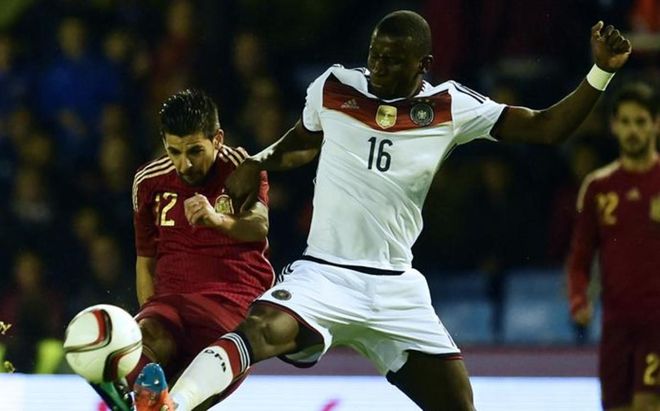 Rüdiger no podrá disputar la Eurocopa tras lesionarse en Évian Rüdiger no podrá disputar la Eurocopa tras lesionarse en Évian