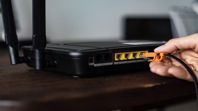 Millones de personas están en riesgo por sus routers antiguos Millones de personas están en riesgo por sus routers antiguos